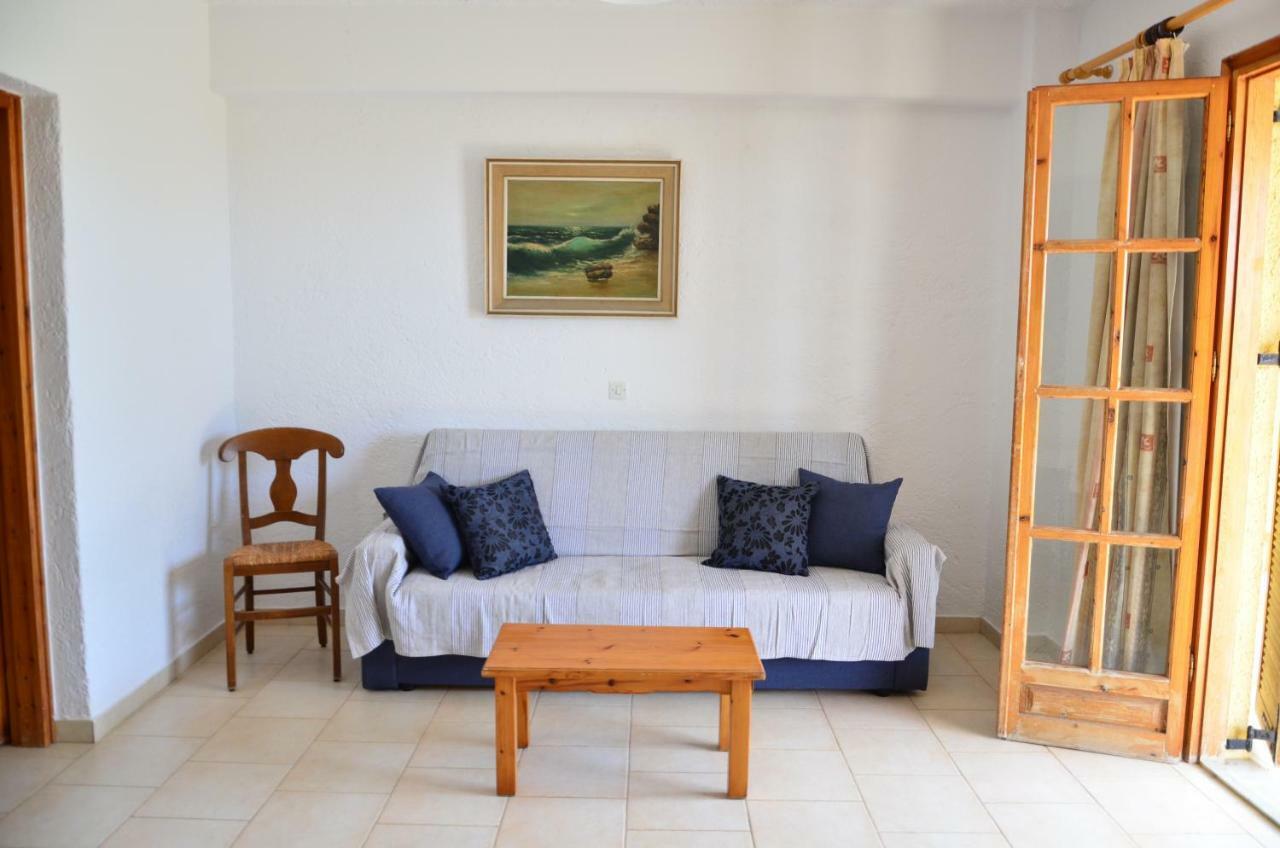 Vagia Beach Apartments, Aegina Island Eksteriør billede